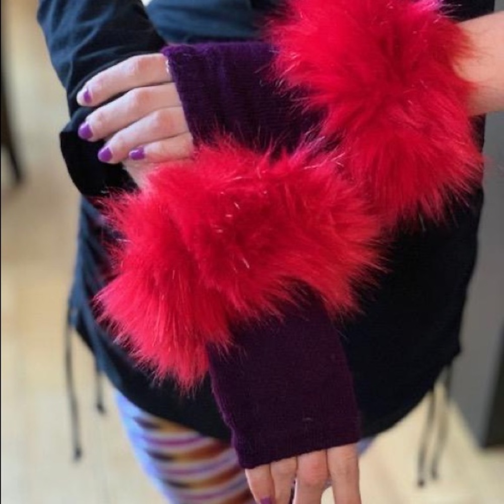 Faux fur hand warmers - fingerless gloves